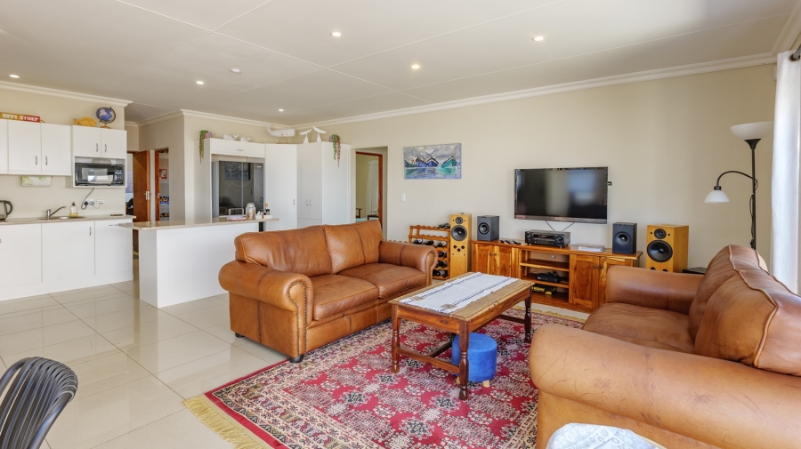 3 Bedroom Property for Sale in Struisbaai Western Cape